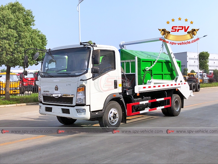 Swing Arm Garbage Truck Sinotruk HOWO - LF